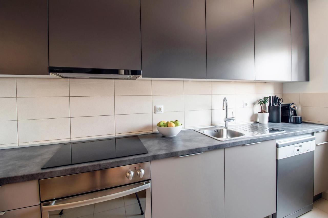 Apartment Montesa Zadar With Free Parking And Balcony Exterior photo